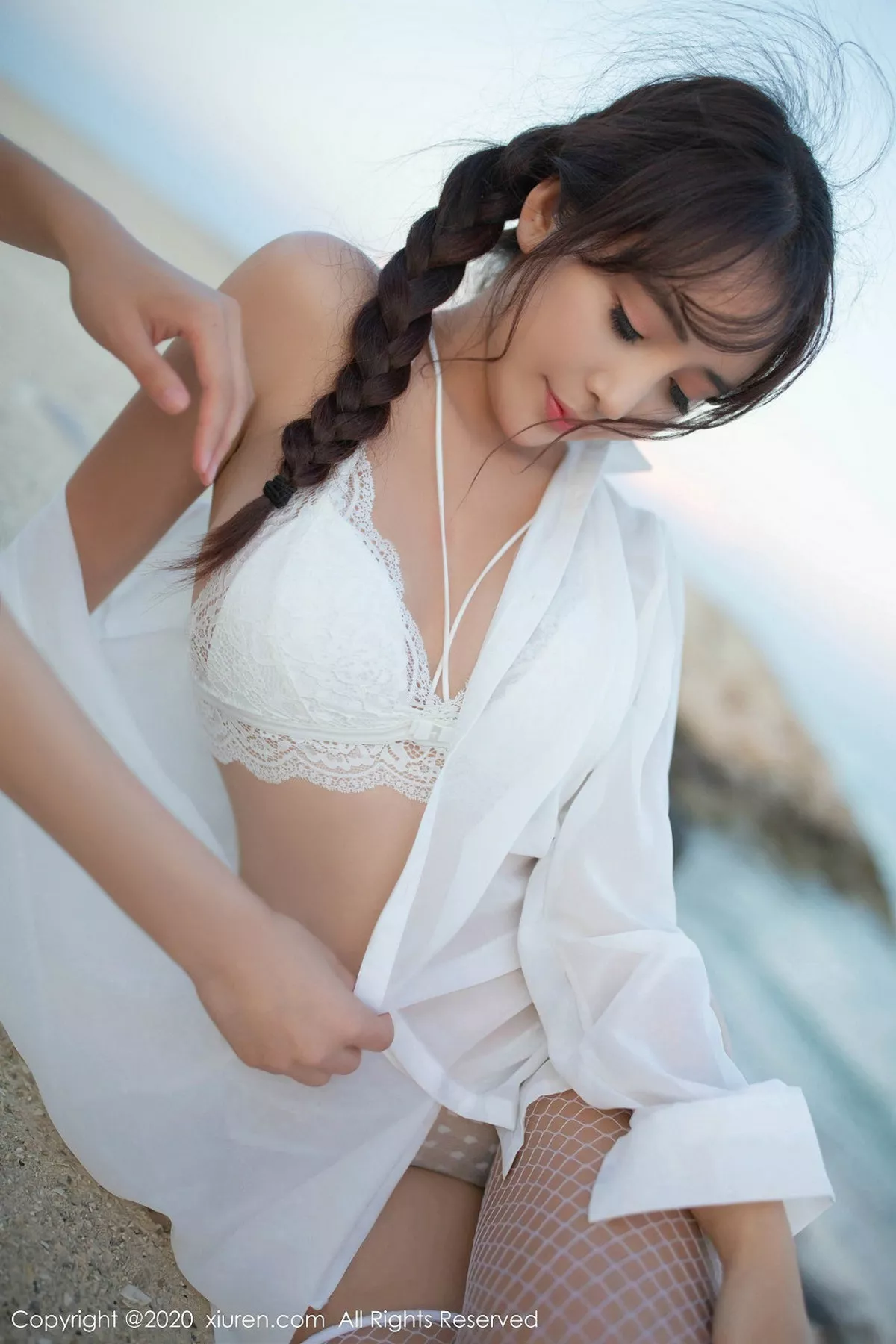 秀人集.com_[XiuRen秀人网]No.1951_嫩模陶喜乐_lele东欧旅拍海边沙滩缕空情趣内衣撩人诱惑写真63P