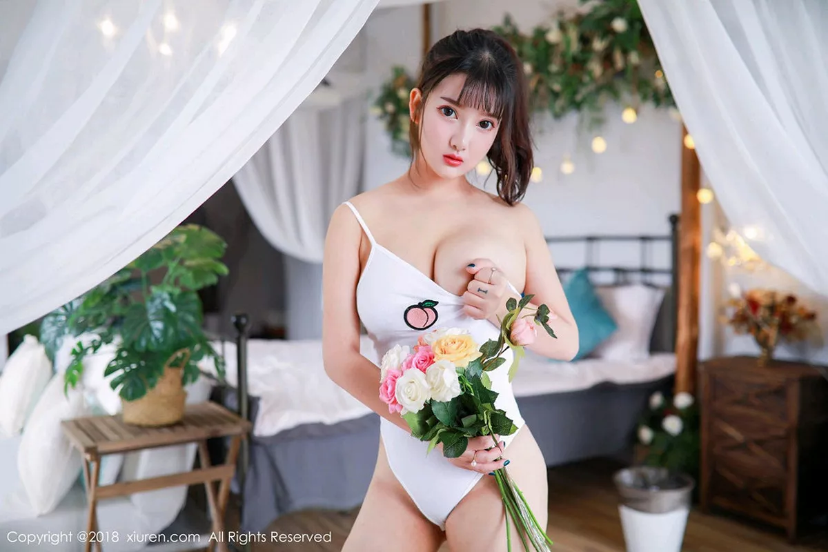 秀人集.com_[XiuRen秀人网]No.1274_嫩模小尤奈私房情趣内衣半脱露傲人豪乳浑圆翘臀诱惑写真41P