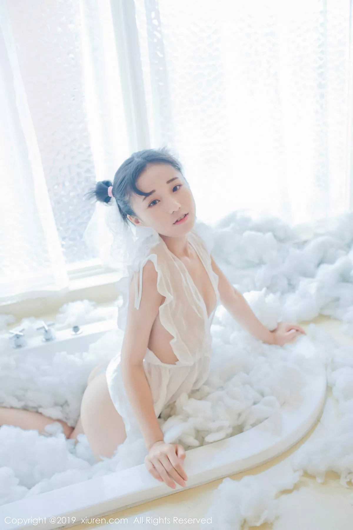 秀人集.com_[XiuRen秀人网]No.1313_豪乳嫩模仓井优香私房白色蕾丝薄纱露傲人豪乳撩人诱惑写真45P