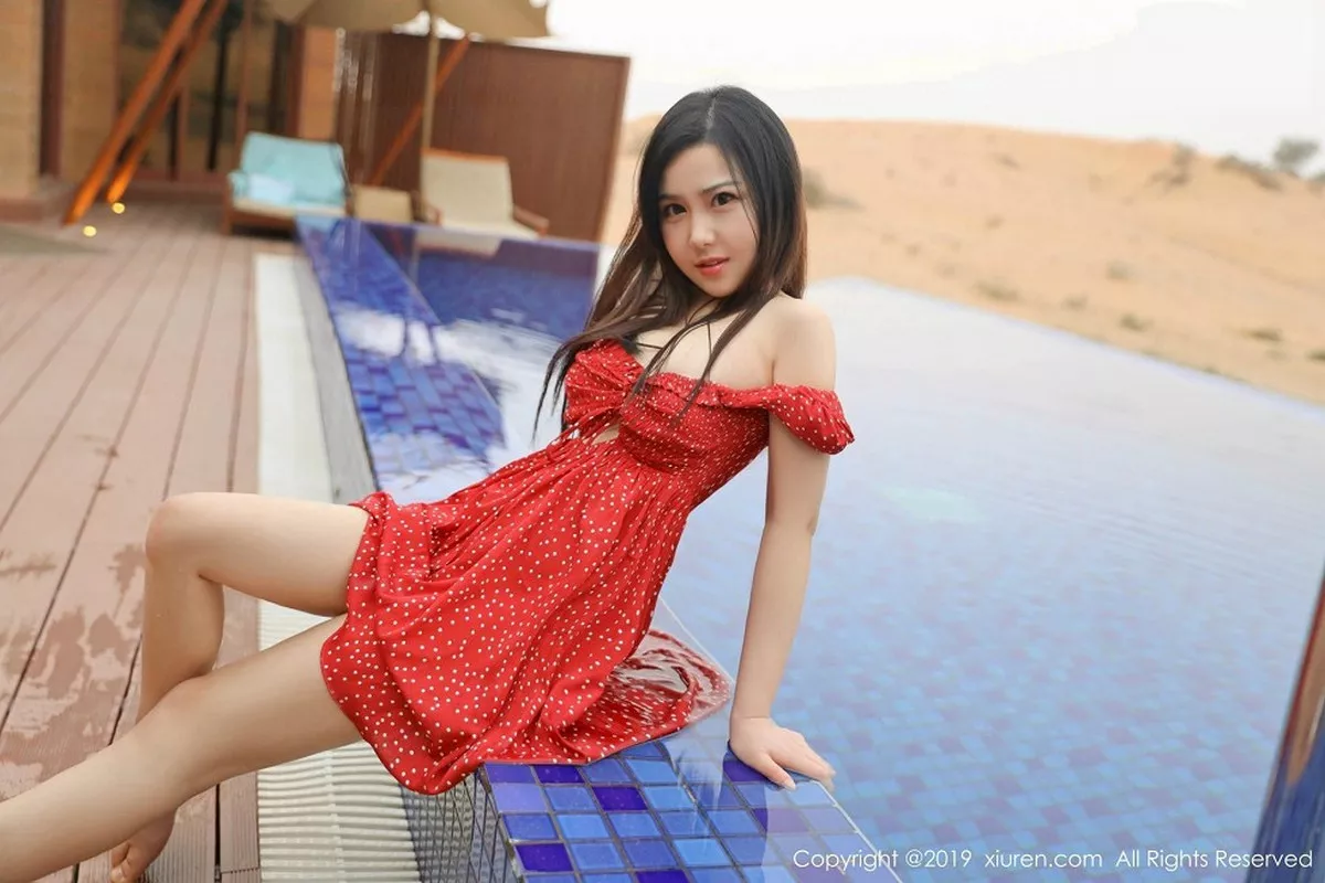 秀人集.com_[XiuRen秀人网]No.1388_女神徐微微mia迪拜旅拍蕾丝情趣内衣秀豪乳翘臀诱惑写真54P
