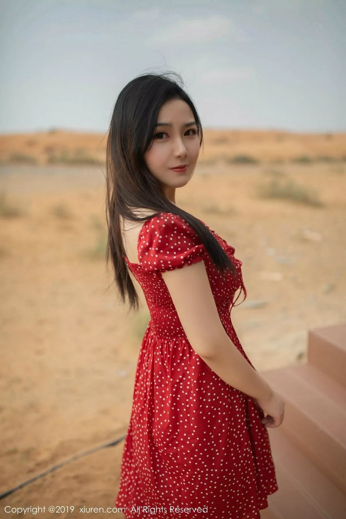 秀人集.com_[XiuRen秀人网]No.1388_女神徐微微mia迪拜旅拍蕾丝情趣内衣秀豪乳翘臀诱惑写真54P