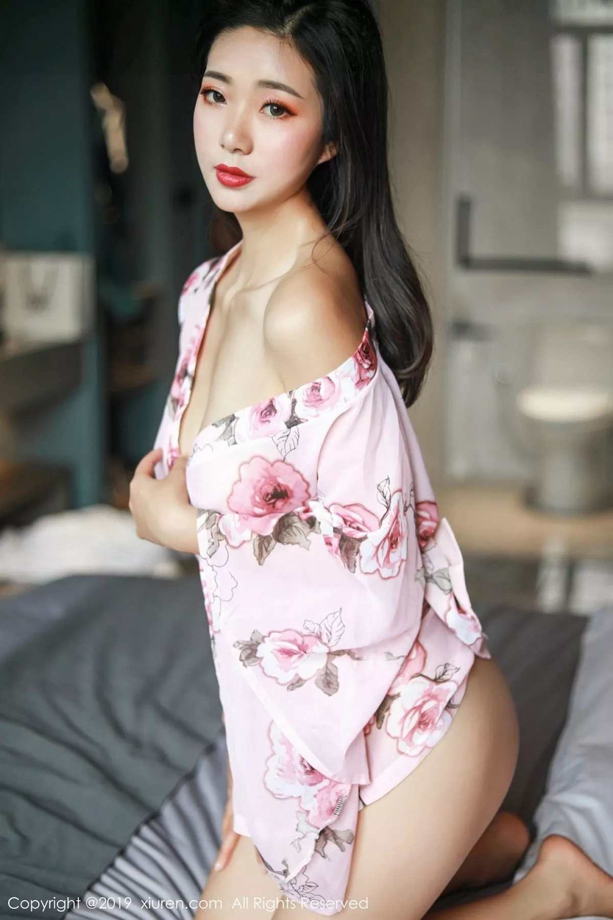 秀人集.com_[XiuRen秀人网]No.1382_嫩模宋-KiKi私房黑色高叉连体内衣半脱露豪乳喷血诱惑写真48P