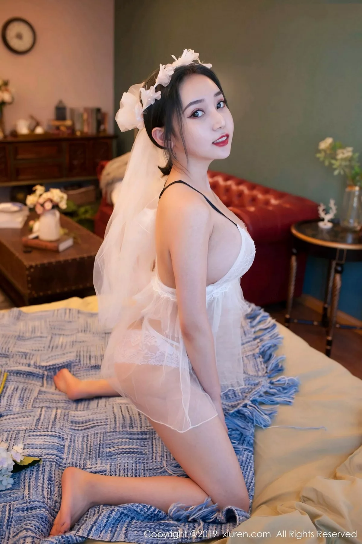 秀人集.com_[XiuRen秀人网]No.1374_嫩模姖尹私房黑色开胸皮衣+白色蕾丝透视装秀豪乳诱惑写真45P