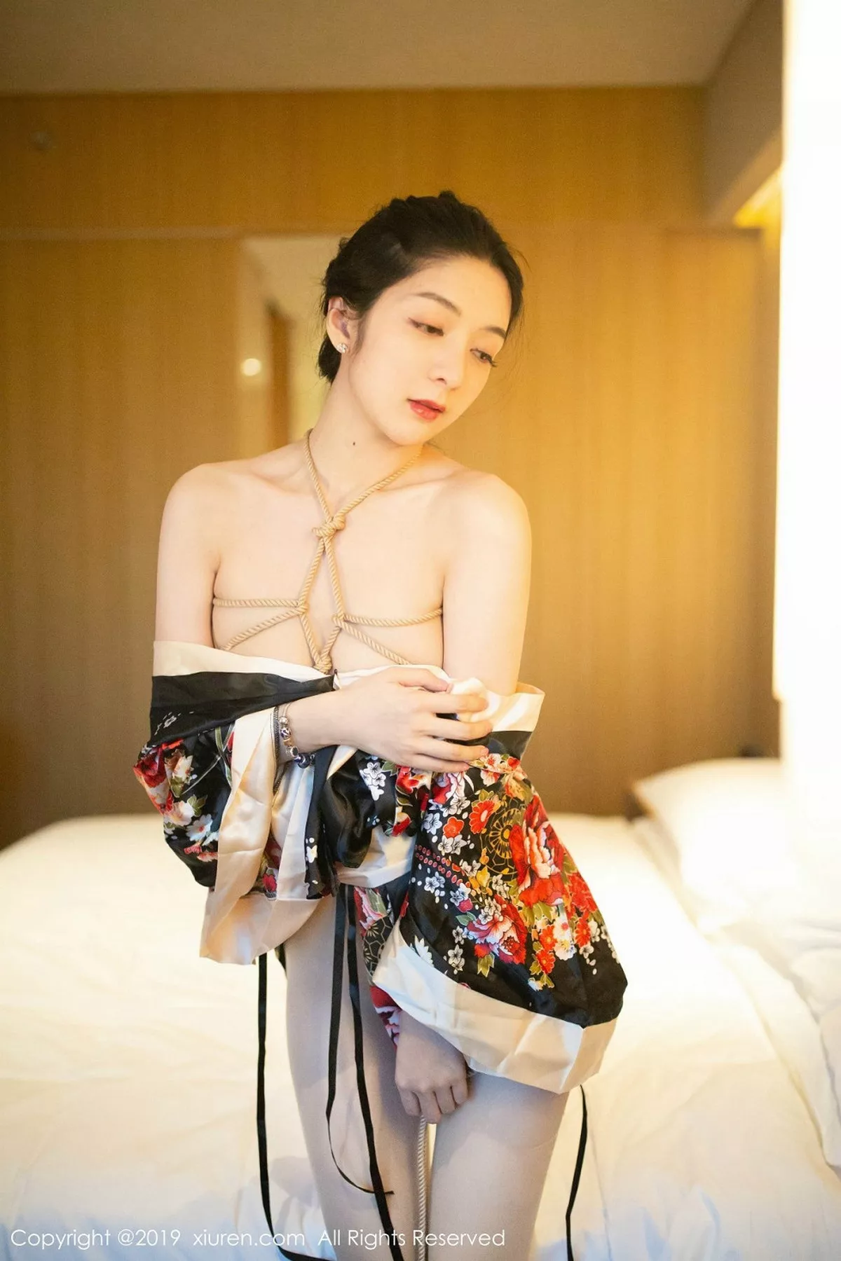 秀人集.com_[XiuRen秀人网]No.1444_女神Angela喜欢猫私房异域和服SM捆绑秀火辣身材诱惑写真44P