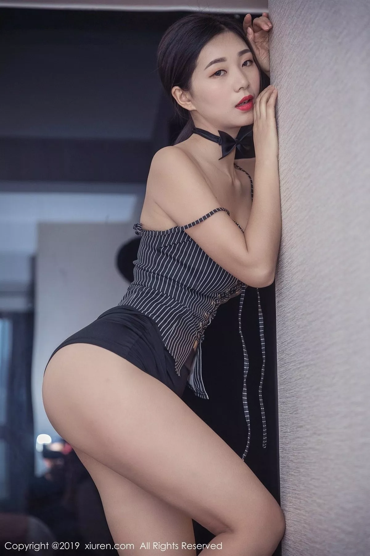 秀人集.com_[XiuRen秀人网]No.1417_嫩模宋-Kiki私房透明灰色连体包裙秀傲人豪乳喷血诱惑写真41P