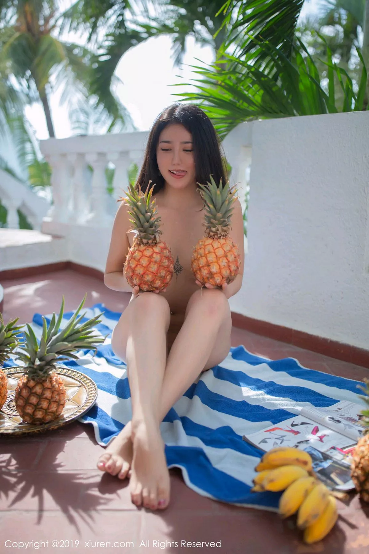 秀人集.com_[XiuRen秀人网]No.1523_女神Manuela玛鲁娜迈阿密旅拍大尺度全裸露豪乳翘臀喷血诱惑写真50P