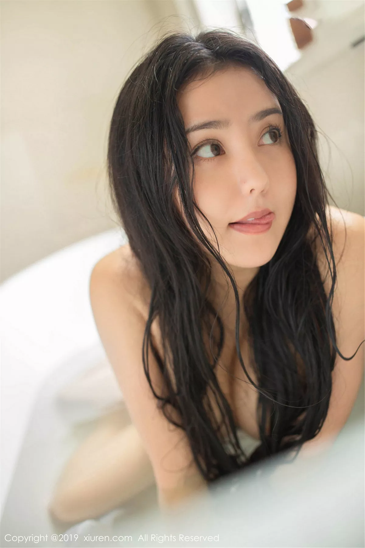秀人集.com_[XiuRen秀人网]No.1590_女神Manuela玛鲁娜巴厘岛旅拍私房浴室里全裸秀豪乳翘臀诱惑写真78P
