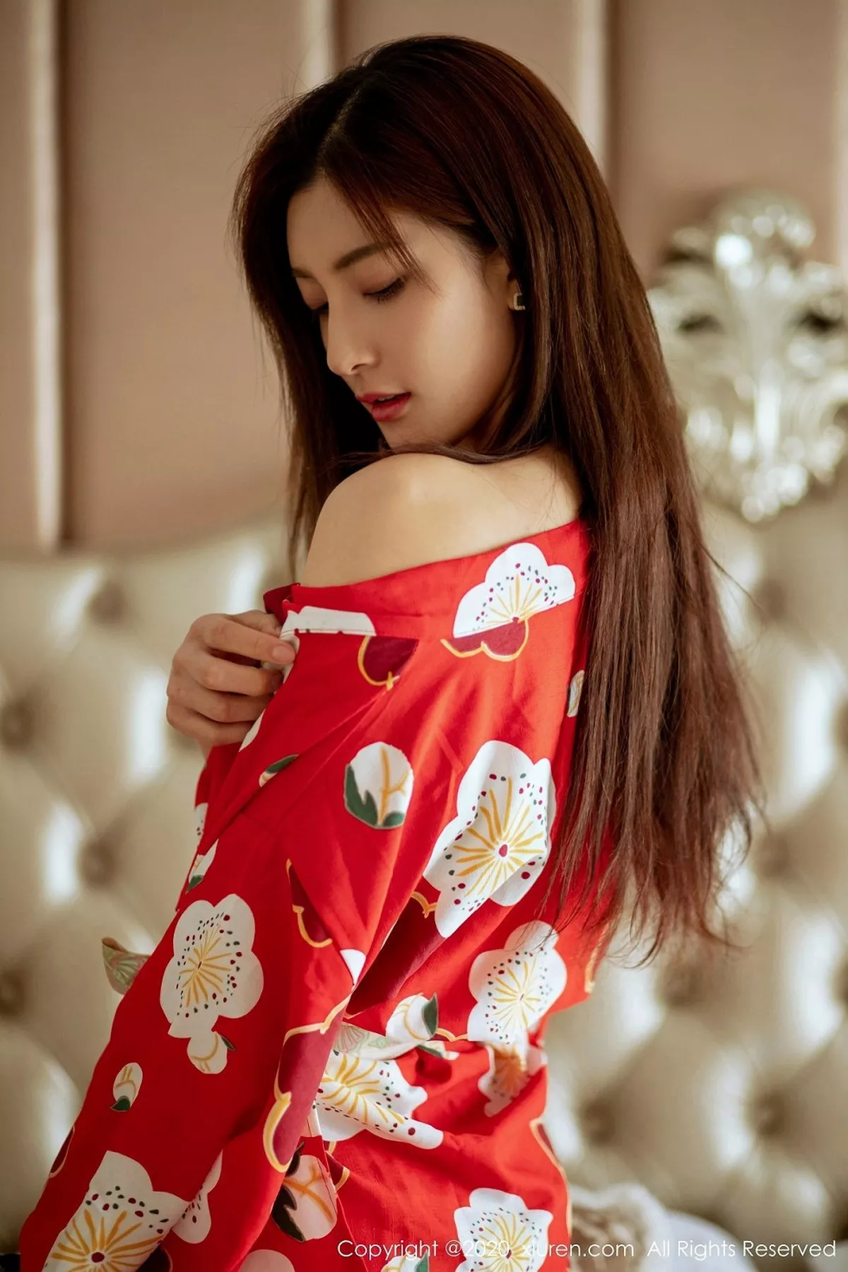 秀人集.com_[XiuRen秀人网]No.2015_嫩模林文文yooki私房鲜艳和服配无内黑丝撩人姿势诱惑写真65P