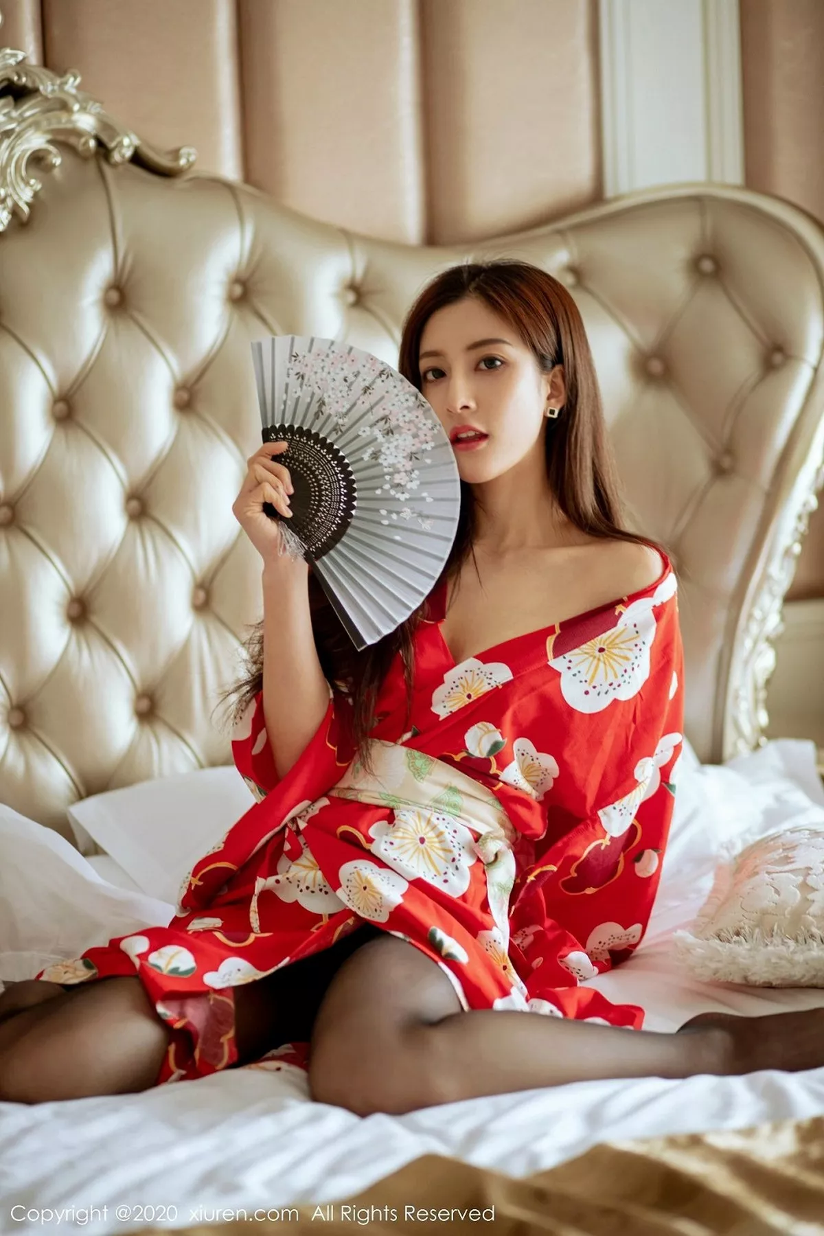 秀人集.com_[XiuRen秀人网]No.2015_嫩模林文文yooki私房鲜艳和服配无内黑丝撩人姿势诱惑写真65P