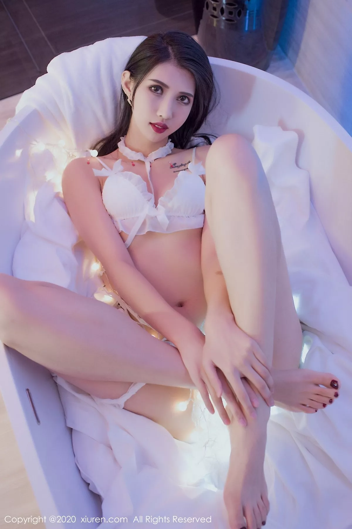 秀人集.com_[XiuRen秀人网]No.2061_嫩模葛征Model私房赌神邱淑贞仿妆造型秀修长美腿诱惑写真83P