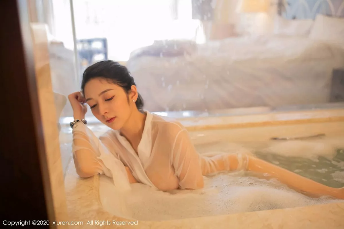 秀人集.com_[XiuRen秀人网]No.2063_嫩模Angela小热巴浴室主题私房性感内衣泡泡浴湿身诱惑写真62P