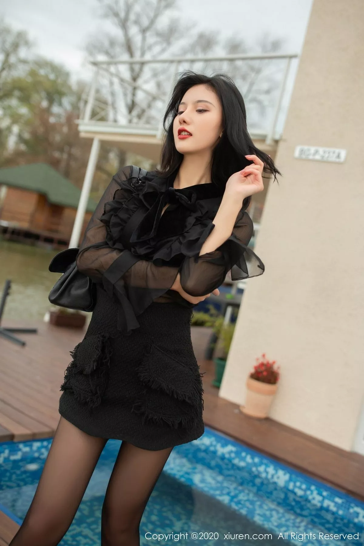 图片[19]-[XiuRen秀人网]第2128期就是阿朱啊写真-秀人集