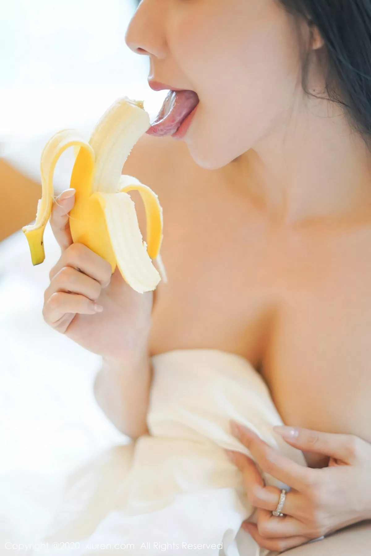图片[52]-[XiuRen秀人网]第2142期果儿写真-秀人集