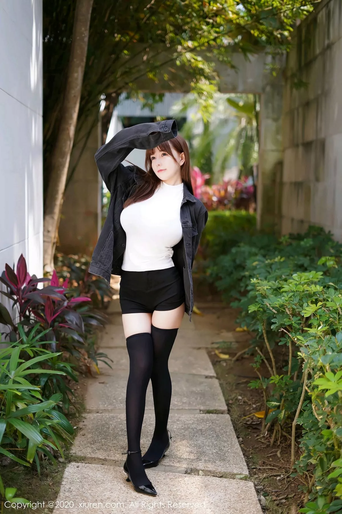 图片[22]-[XiuRen秀人网]第2147期UU酱写真-秀人集