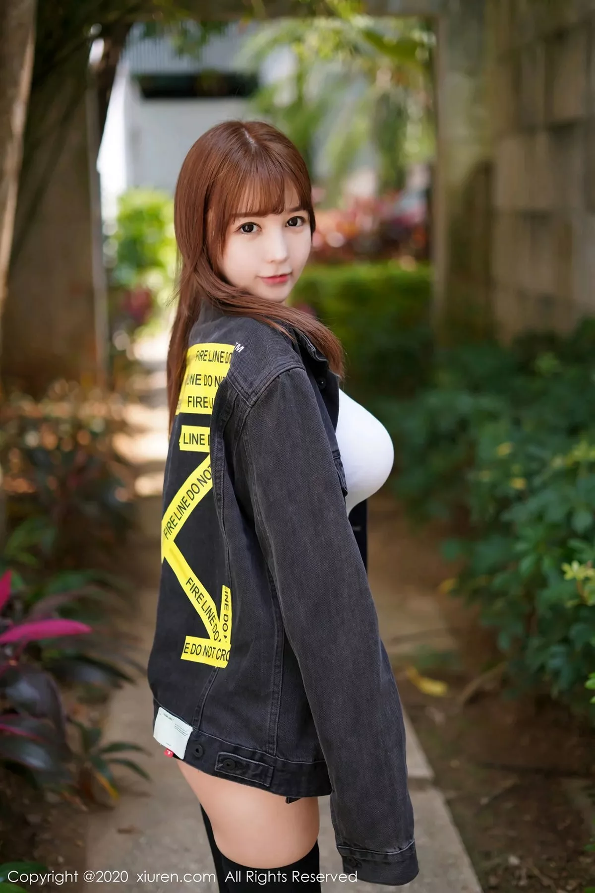 图片[23]-[XiuRen秀人网]第2147期UU酱写真-秀人集