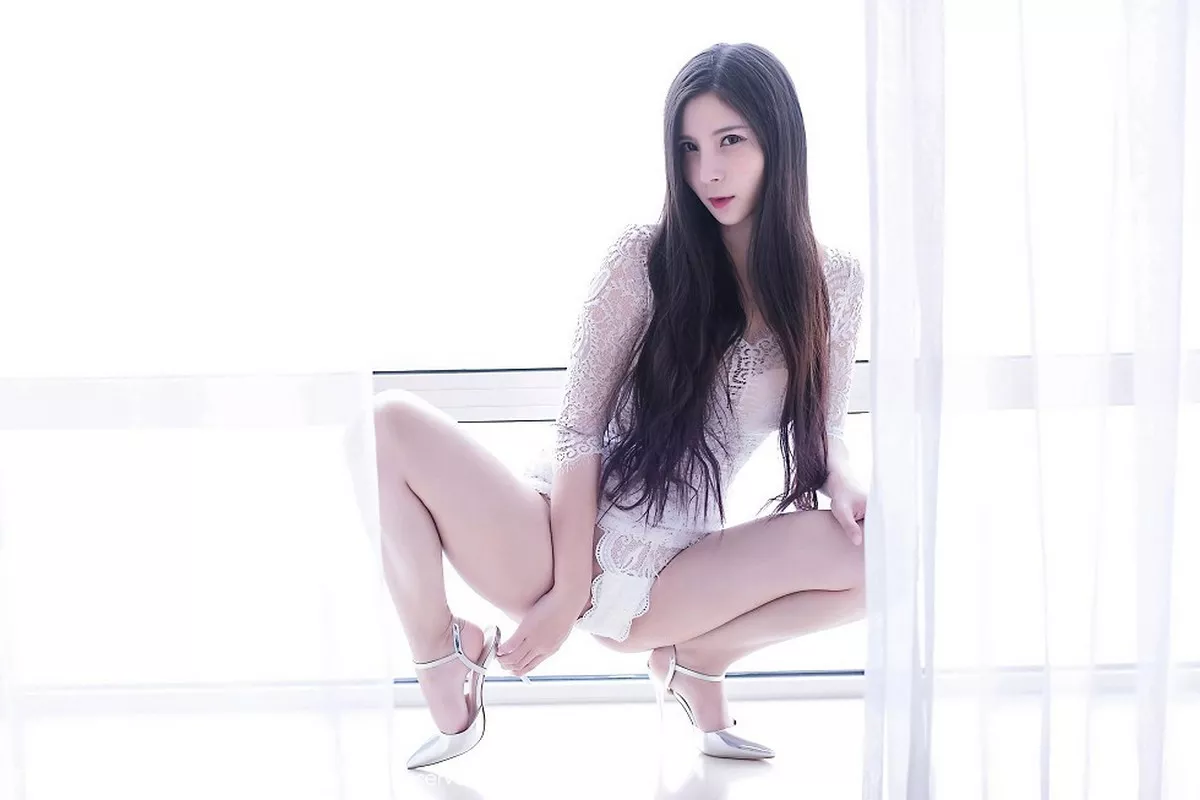 图片[40]-[XiuRen秀人网]第2092期小蛮腰写真-秀人集