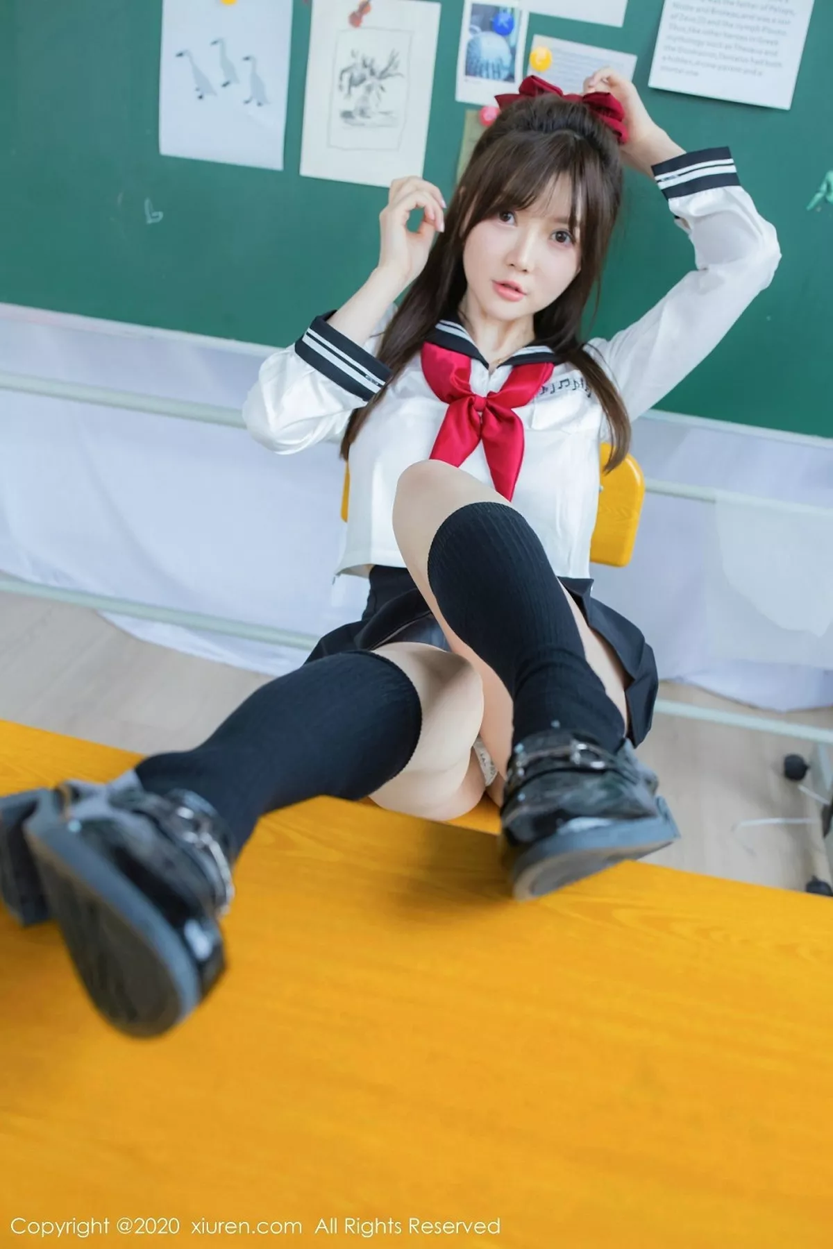 秀人集.com_[XiuRen秀人网]No.2193_嫩模糯美子Mini性感学生服主题真空露傲人豪乳极致诱惑写真50P
