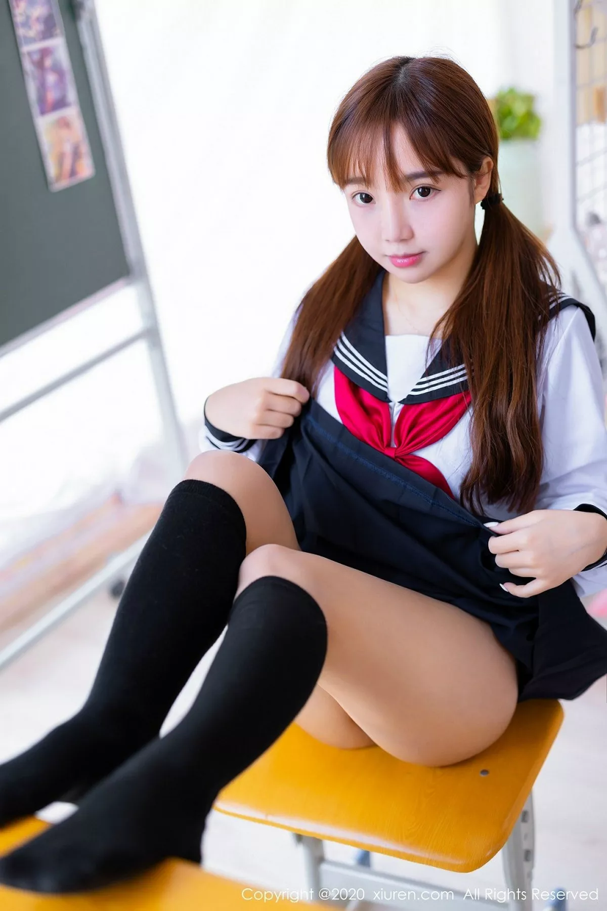 秀人集.com_[XiuRen秀人网]No.2196_嫩模团团子_una经典JK制服配黑色丁字裤秀翘臀撩人诱惑写真59P