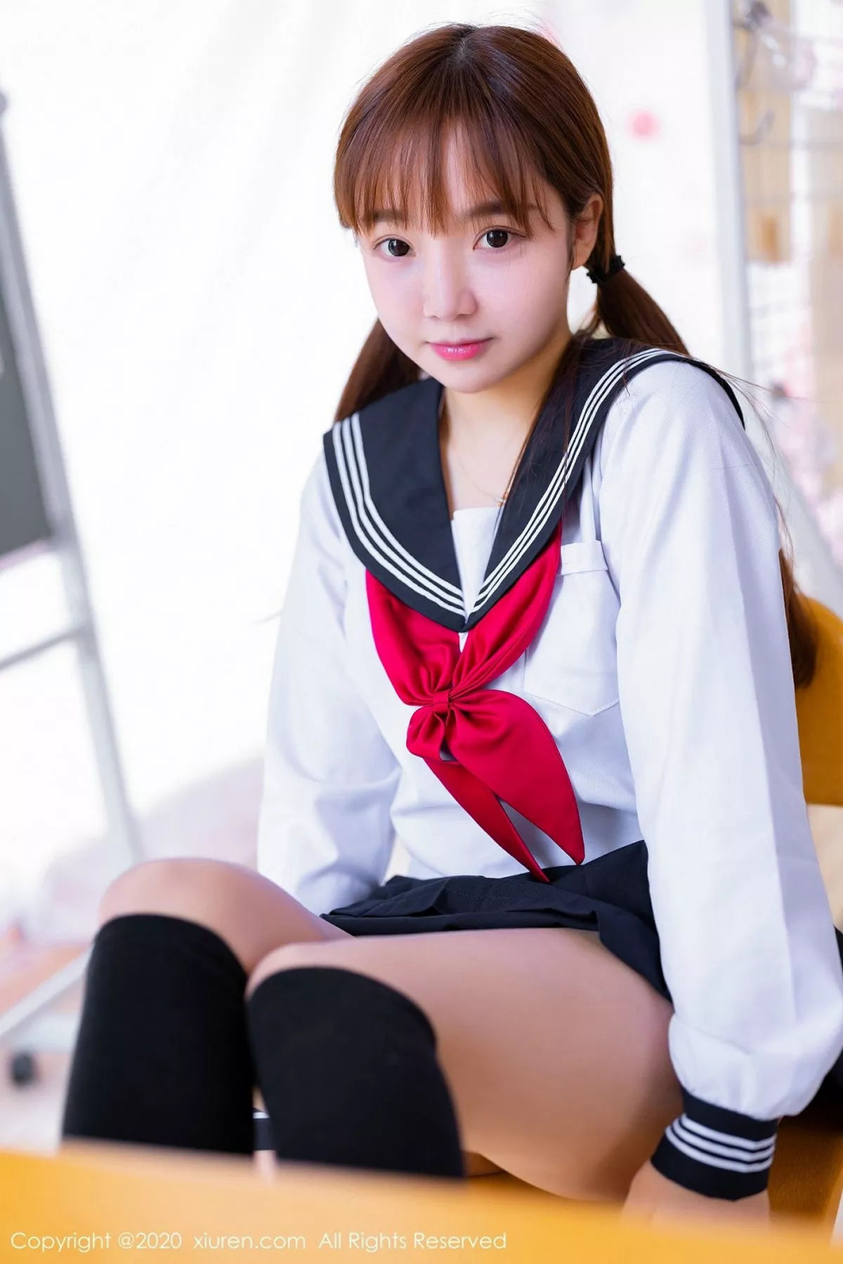 秀人集.com_[XiuRen秀人网]No.2196_嫩模团团子_una经典JK制服配黑色丁字裤秀翘臀撩人诱惑写真59P
