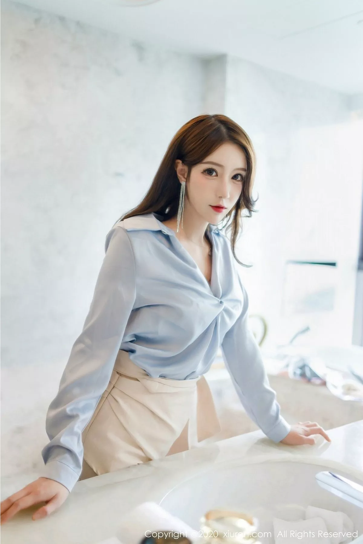 秀人集.com_[XiuRen秀人网]No.2212_丽质美人LindaLinda私房浴缸性感内衣秀完美身材迷人诱惑写真56P