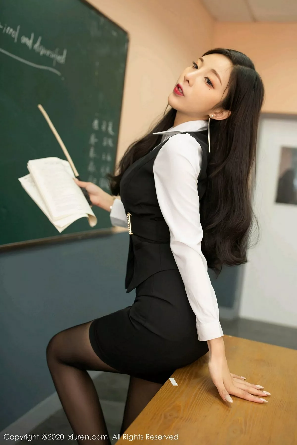 秀人集.com_[XiuRen秀人网]No.2172_嫩模陈小喵女教师主题红色内衣配无内黑丝裤袜极致诱惑写真92P