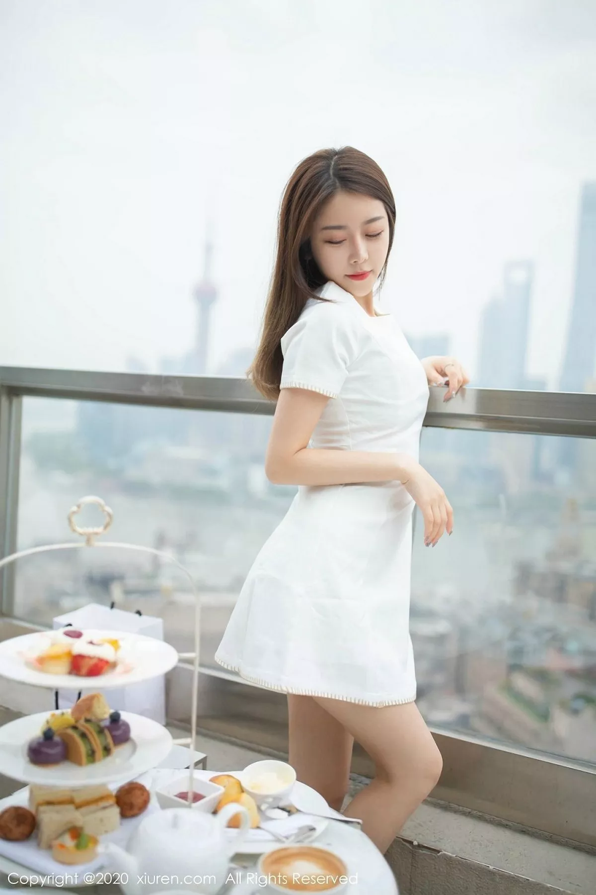 秀人集.com_[XiuRen秀人网]No.2190_女神夏诗雯Sally女友下午茶主题白色裙子半脱露性感内衣写真81P