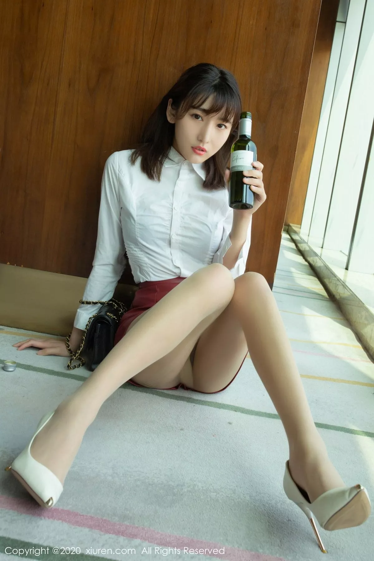 秀人集.com_[XiuRen秀人网]No.2393_嫩模陆萱萱乌镇+太湖旅拍剧情酒后女孩主题无内肉丝裤袜诱惑写真73P