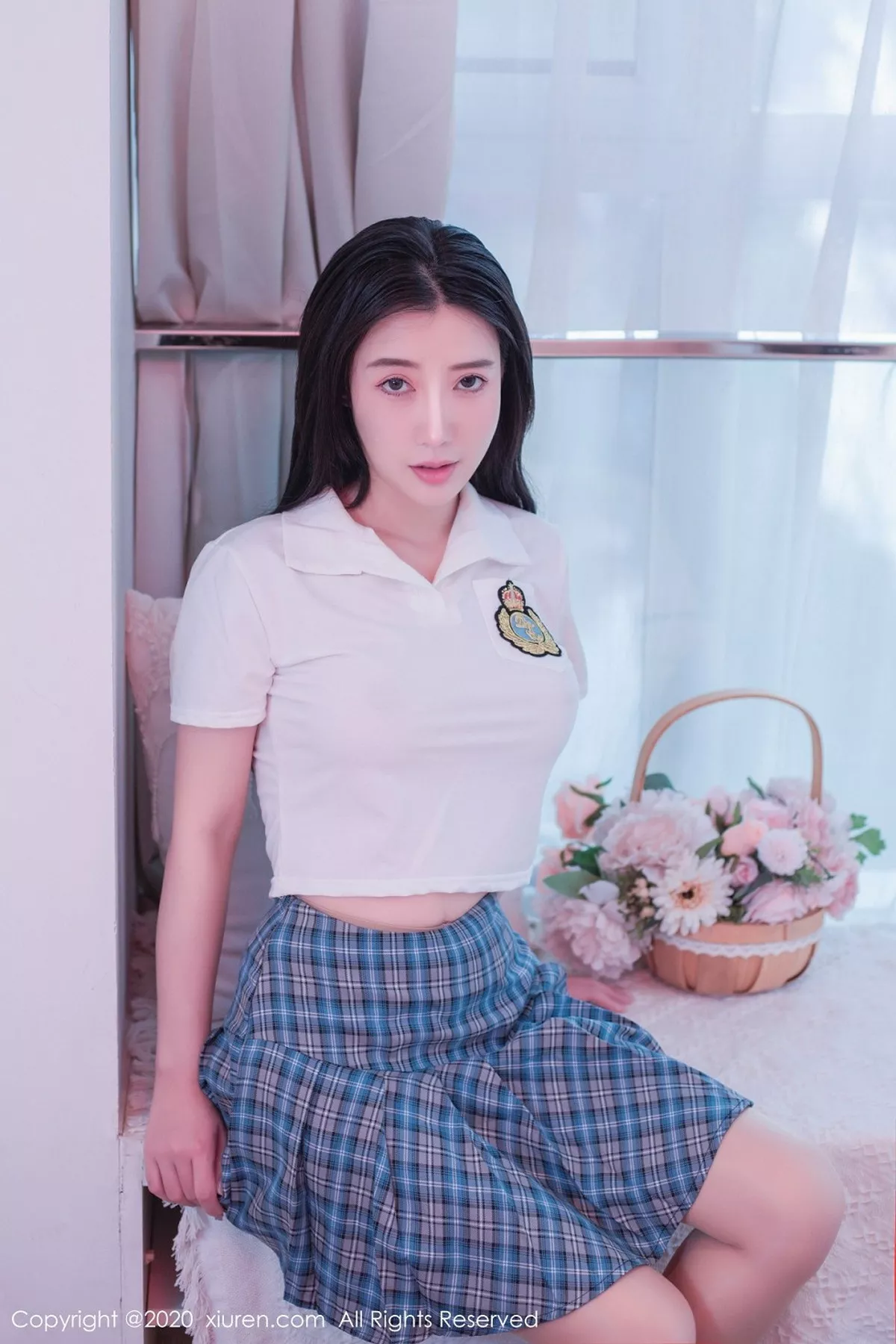 秀人集.com_[XiuRen秀人网]No.2412_嫩模陈梦babe私房粉色卡通连体衣配肉丝裤袜秀完美身材诱惑写真50P