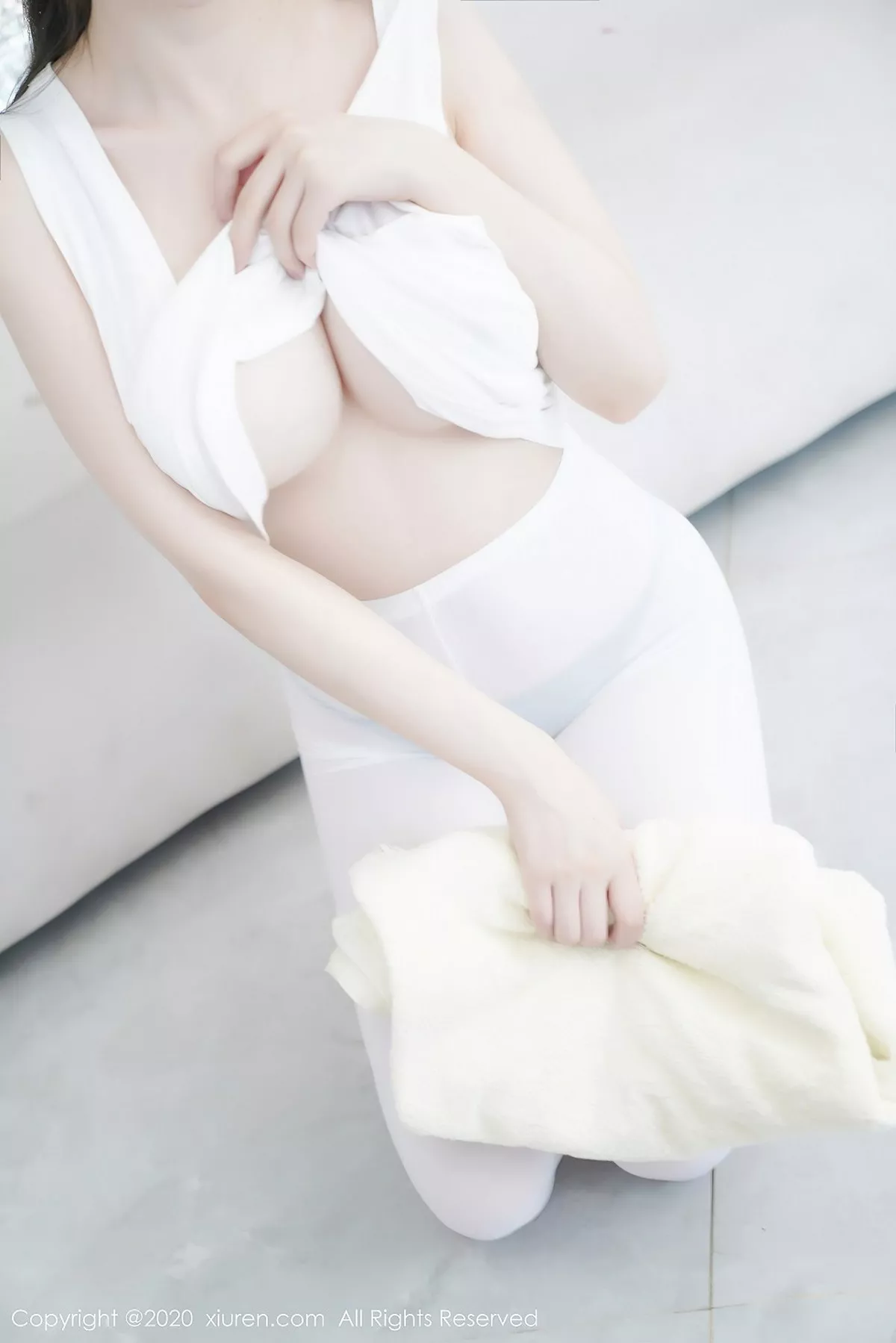 秀人集.com_[XiuRen秀人网]No.2557_女神糯美子Mini性感家政女仆主题超薄无内白丝裤袜极致诱惑写真106P