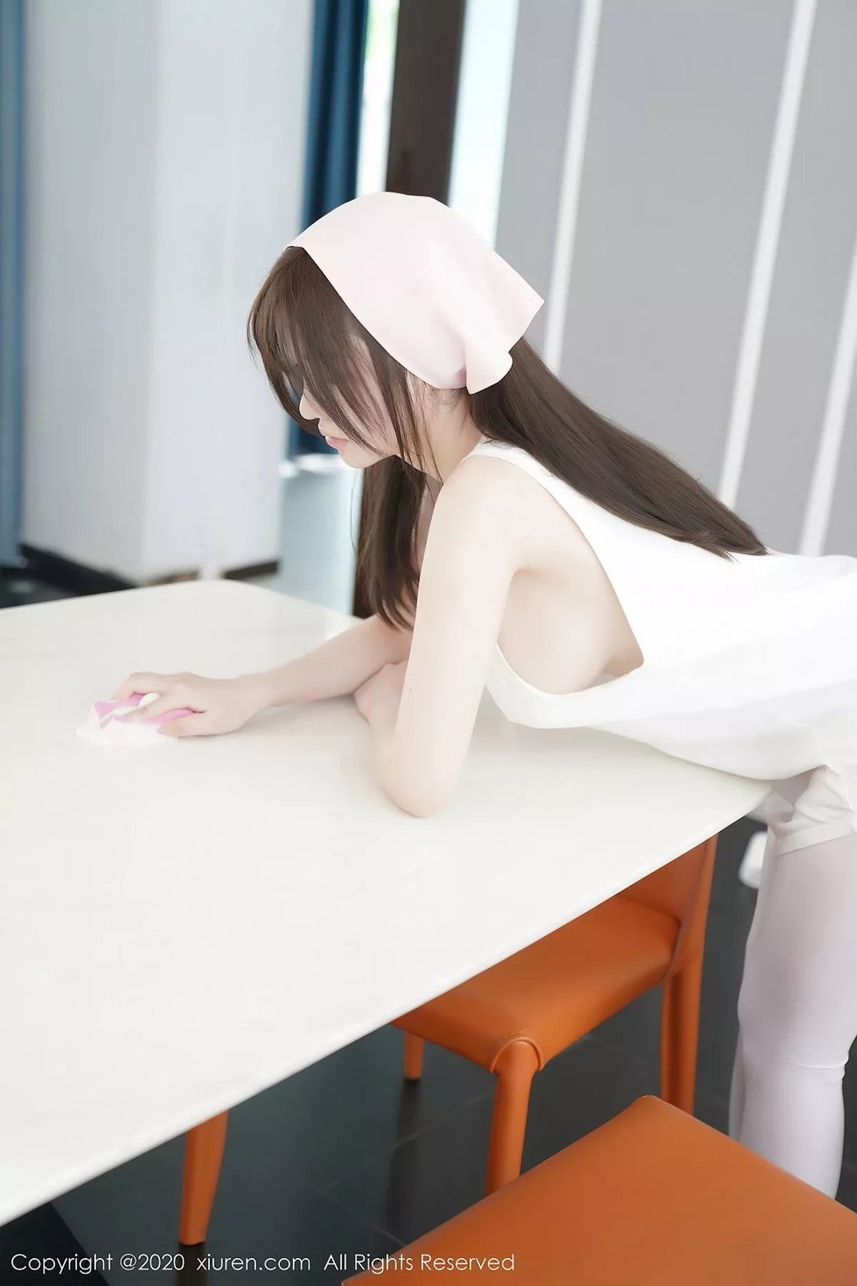 秀人集.com_[XiuRen秀人网]No.2557_女神糯美子Mini性感家政女仆主题超薄无内白丝裤袜极致诱惑写真106P