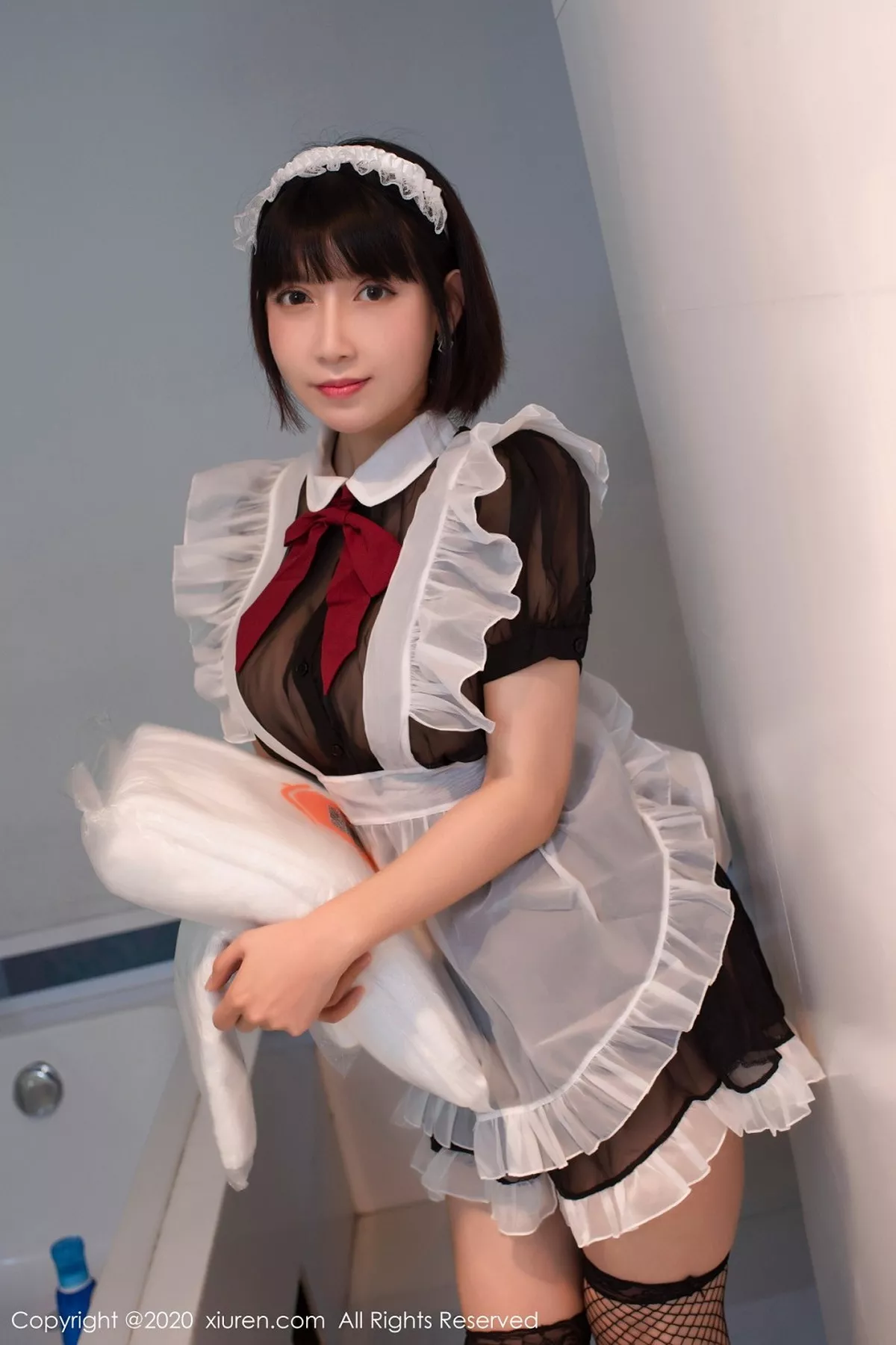 秀人集.com_[XiuRen秀人网]No.2494_大美妞安妮斯朵拉Ann私房黑色女仆装配黑丝渔网极致魅惑写真55P