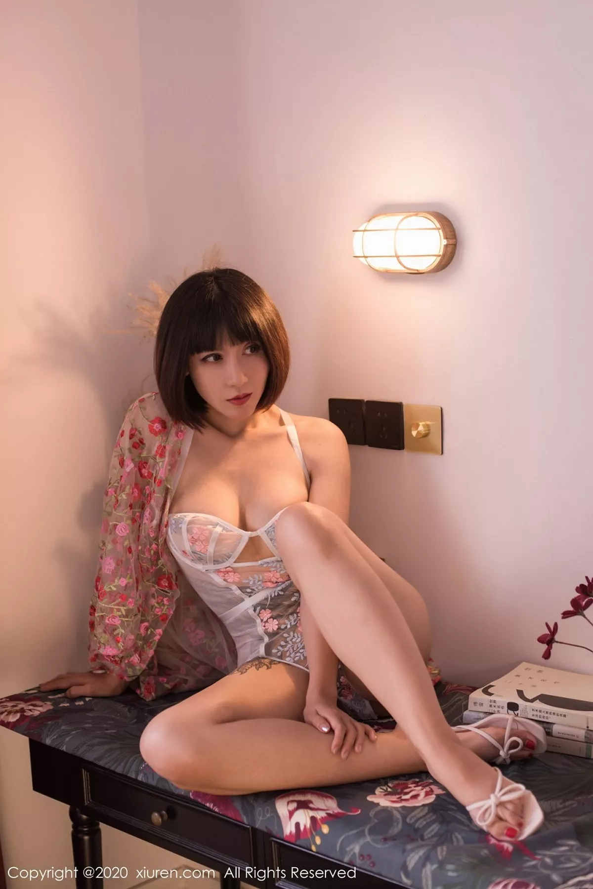 秀人集.com_[XiuRen秀人网]No.2654_大美妞安妮斯朵拉私房色戒旗袍配透视内衣秀魔鬼身材诱惑写真53P