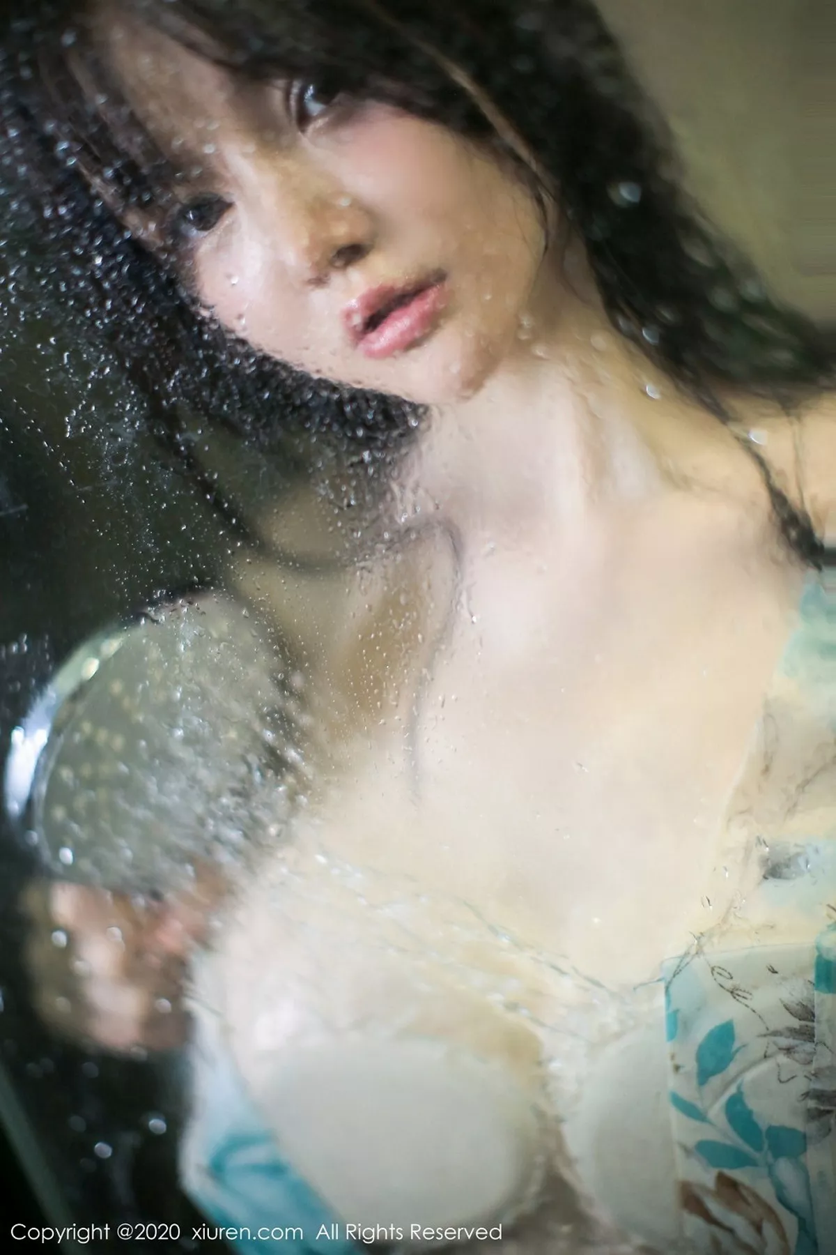 秀人集.com_[XiuRen秀人网]No.2683_女神糯美子Mini三亚旅拍泳池加浴室蓝色泳装湿身秀豪乳诱惑写真42P