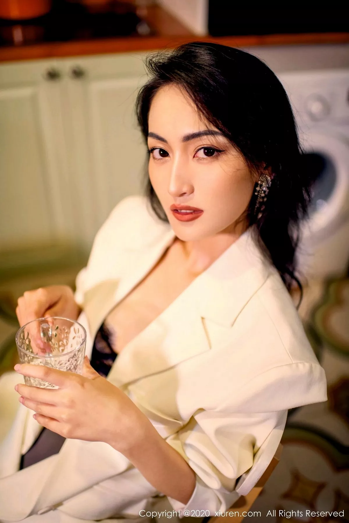 [XiuRen秀人网]第2718期陈舒羽写真-秀人集