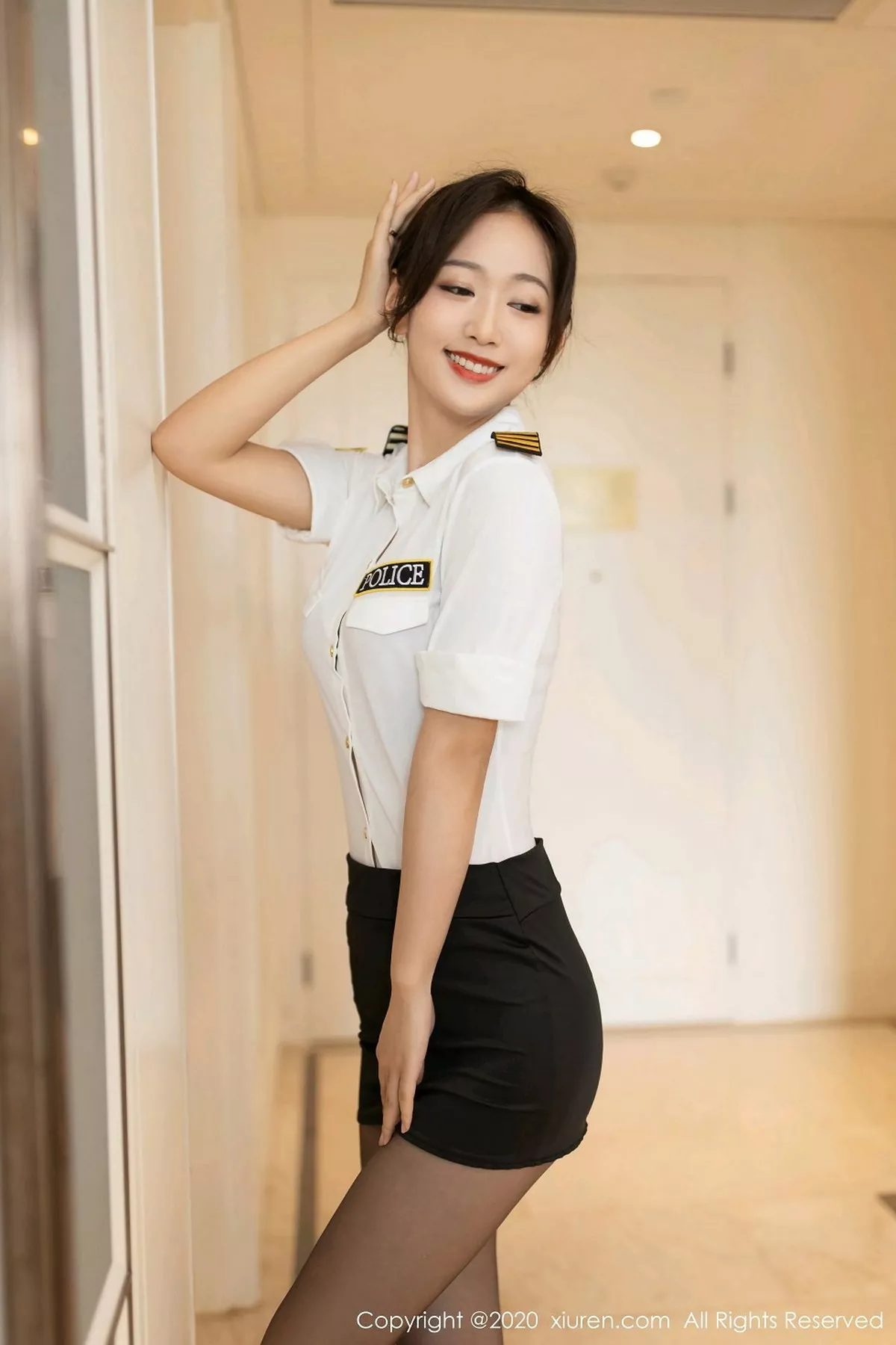 图片[2]-[XiuRen秀人网]第2720期唐安琪写真-秀人集