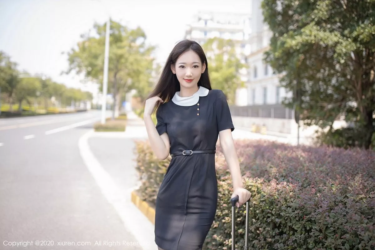 秀人集.com_[XiuRen秀人网]No.2815_嫩模唐安琪空乘制服主题下班半脱露黑色内衣配黑丝裤袜诱惑写真62P