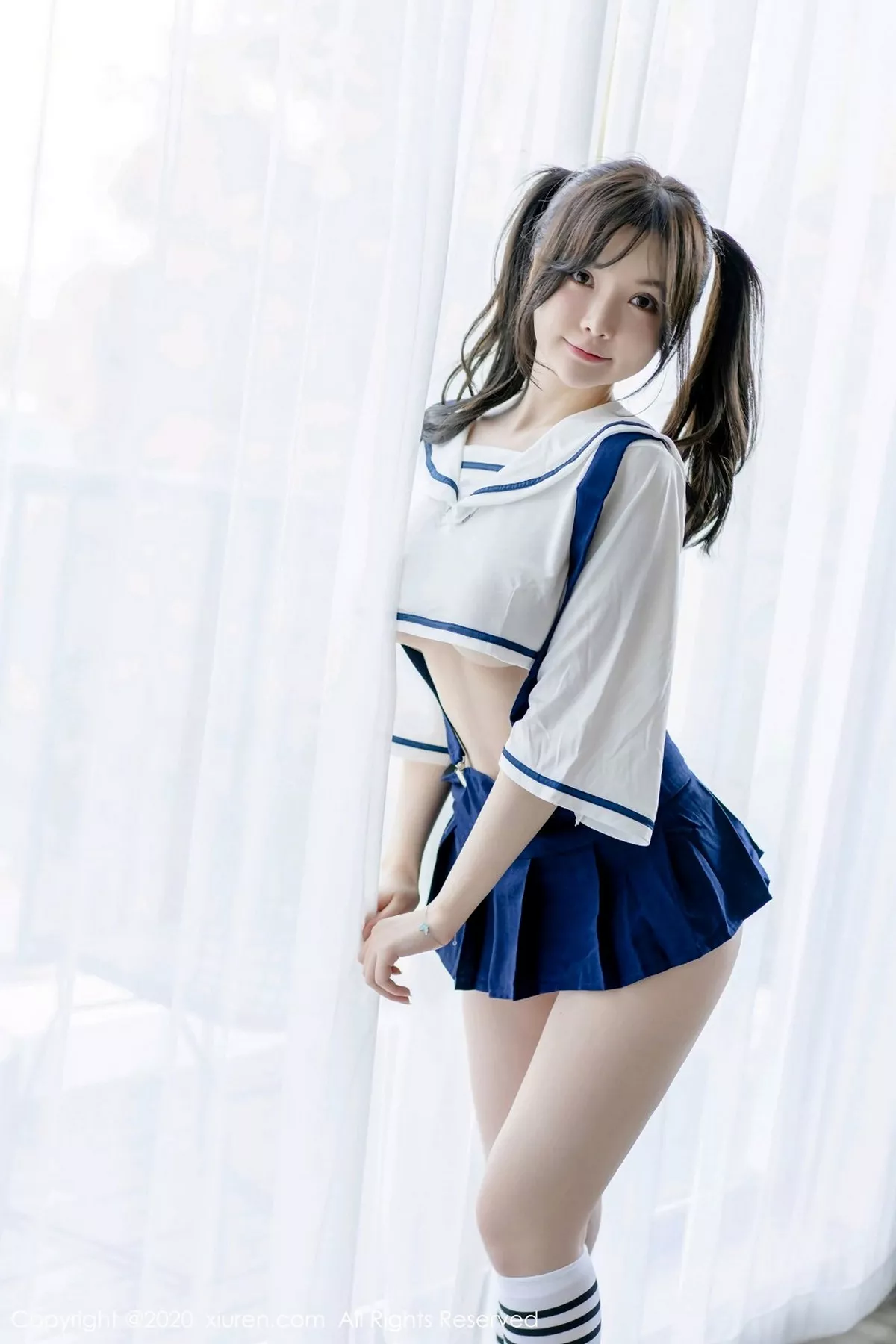 秀人集.com_[XiuRen秀人网]No.2778_女神糯美子Mini清纯双马尾校服主题半脱秀豪乳翘臀诱惑写真35P