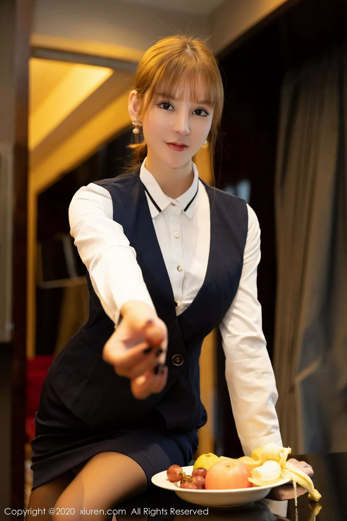 秀人集.com_[XiuRen秀人网]No.2962_女神周于希Sandy私人经理剧情主题性感内衣配开档黑丝裤袜诱惑写真88P