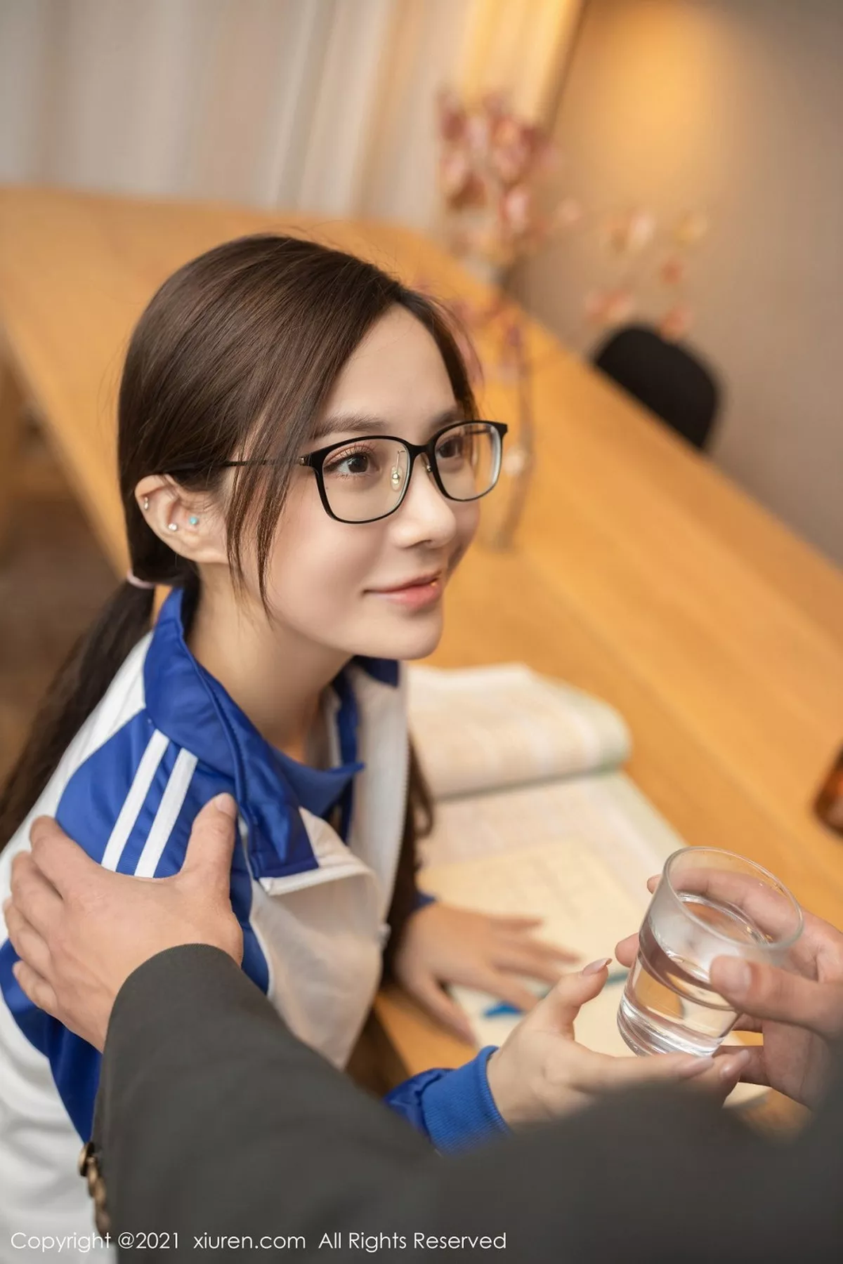 秀人集.com_[XiuRen秀人网]No.2983_嫩模鱼子酱Fish学生与家教故事主题粉色蕾丝内衣完美诱惑写真78P