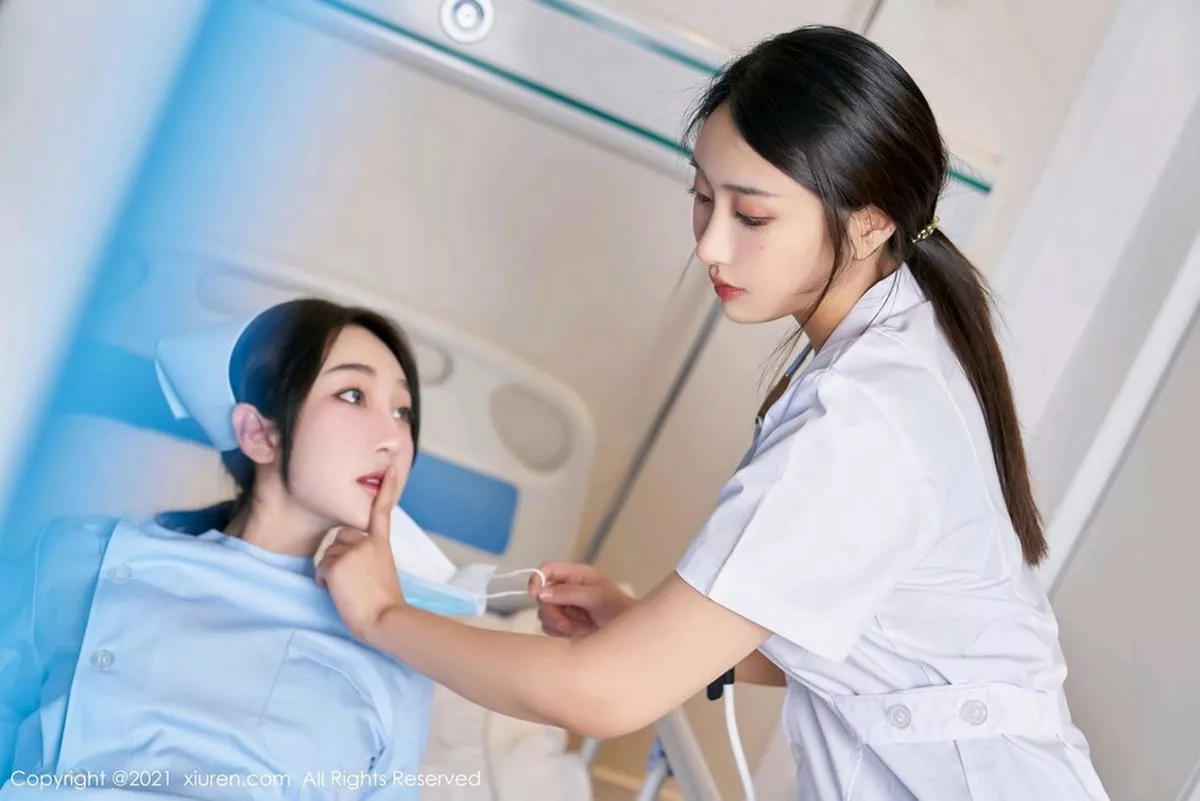 秀人集.com_[XiuRen秀人网]No.3060_嫩模九月生＆林子欣心愿旅拍医生护士剧情主题床上撩人诱惑写真85P