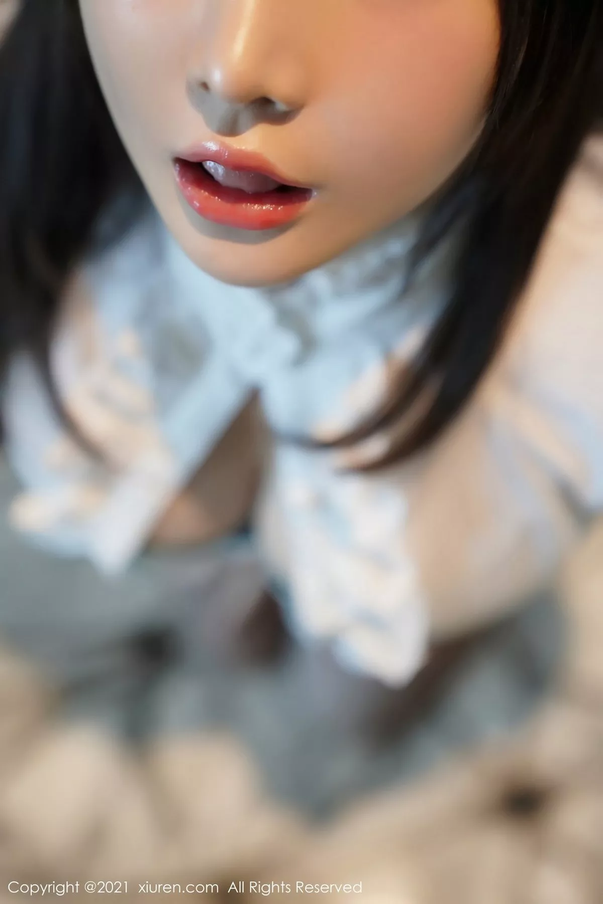 秀人集.com_[XiuRen秀人网]No.3026_女神糯美子Mini澳门旅拍前台接待剧情主题黑丝裤袜诱惑写真72P