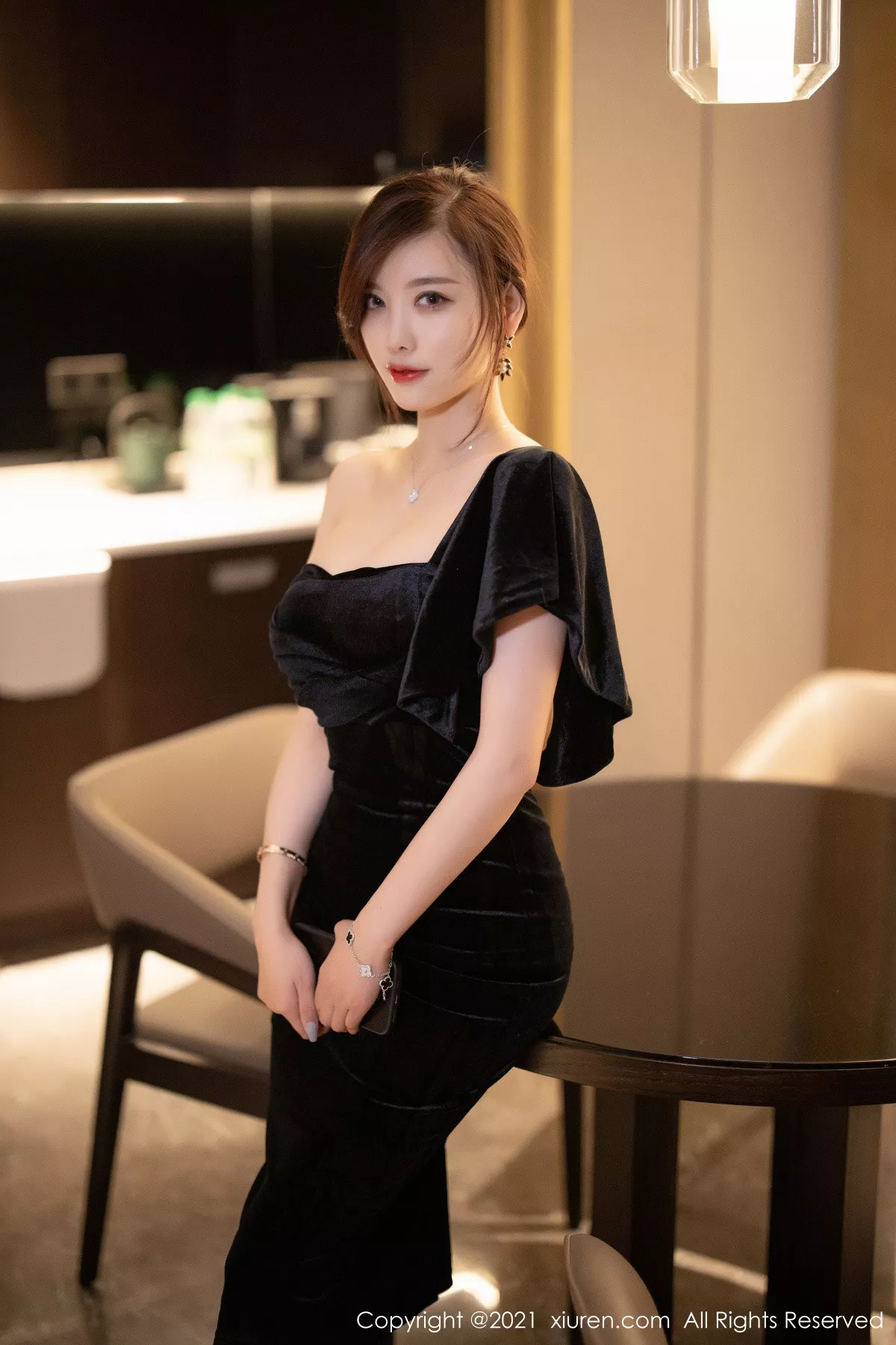 图片[22]-[XiuRen秀人网]第3184期杨晨晨写真-秀人集