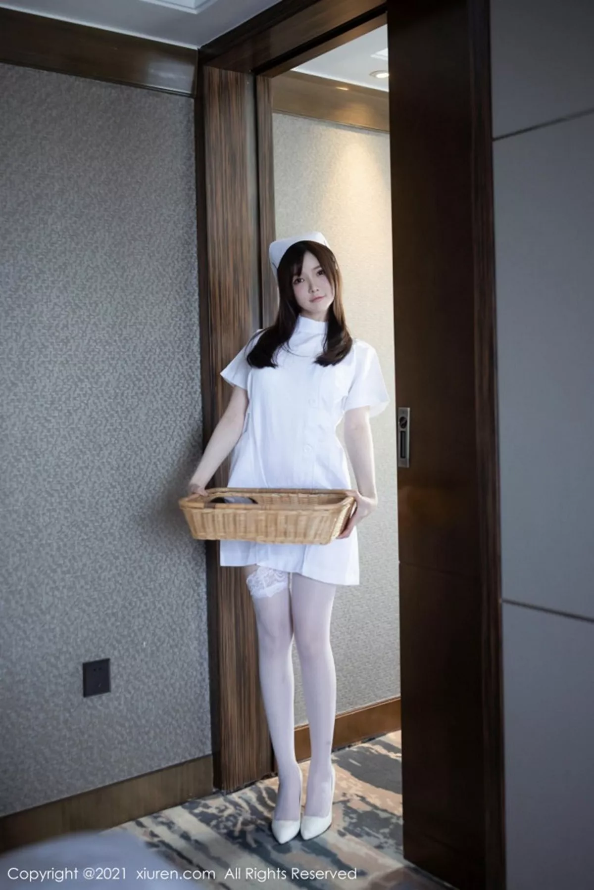 图片[16]-[XiuRen秀人网]第3114期糯美子写真-秀人集
