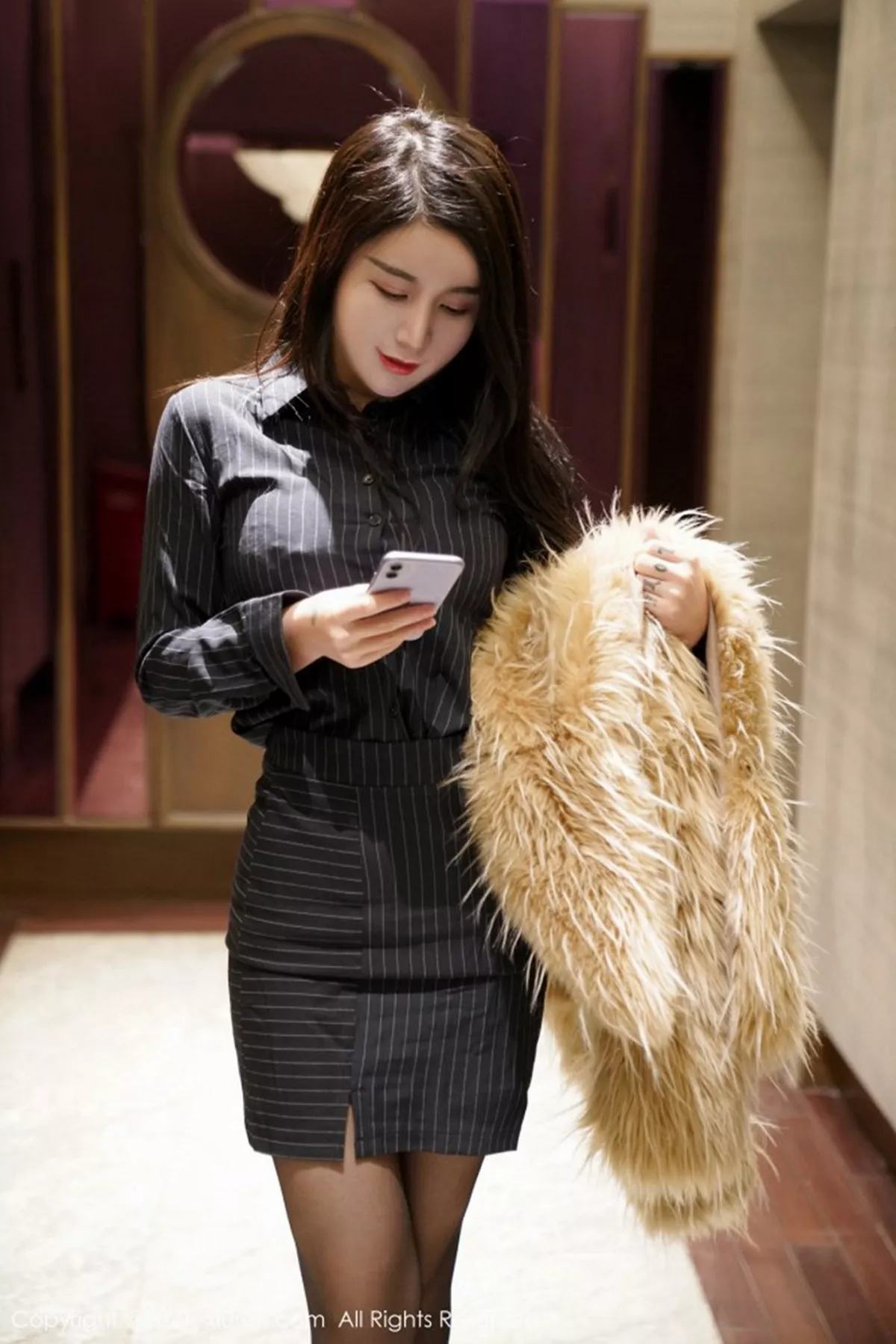 图片[37]-[XiuRen秀人网]第3111期美七Mia写真-秀人集
