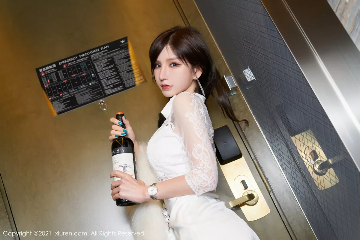 图片[2]-[XiuRen秀人网]第3230期周于希写真-秀人集