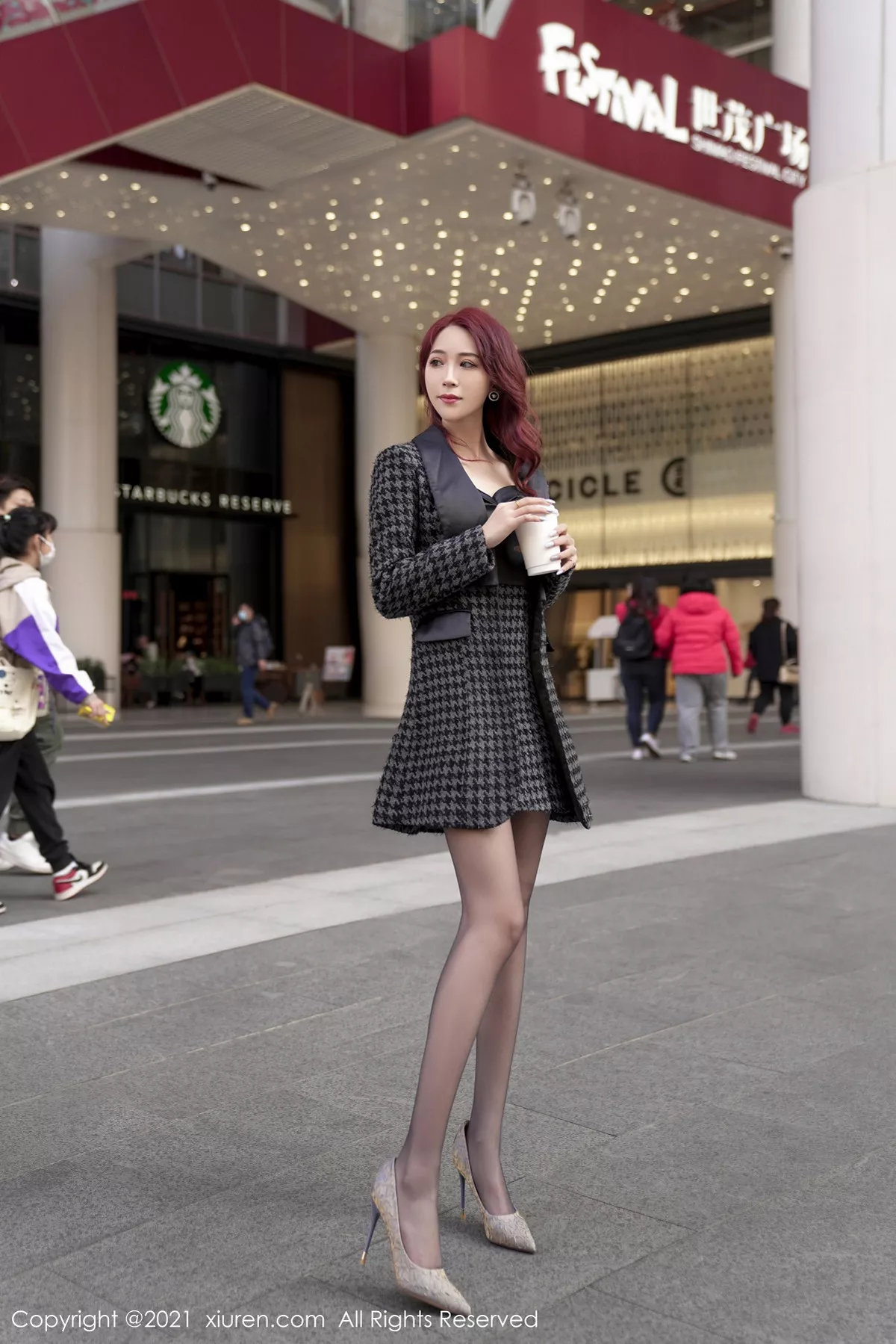 图片[19]-[XiuRen秀人网]第3232期周慕汐写真-秀人集