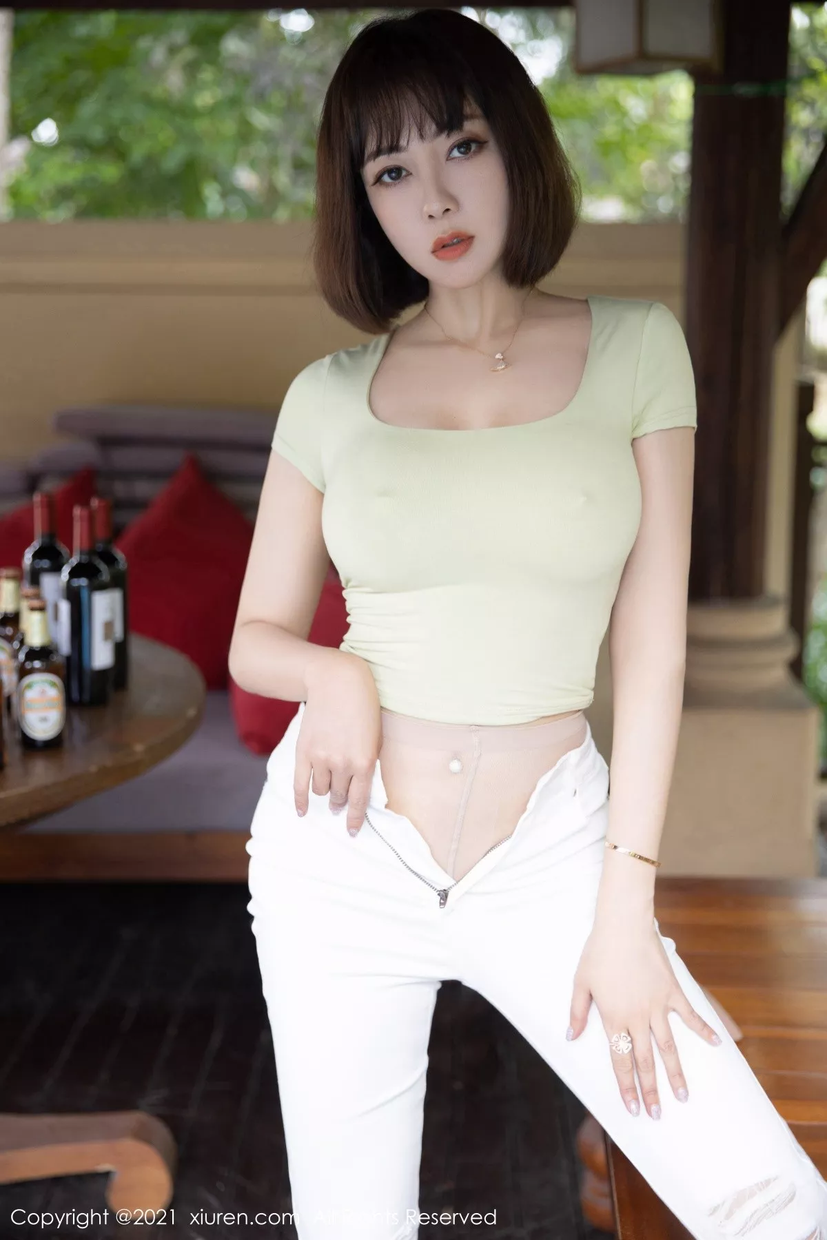 [XiuRen秀人网]第3704期果儿写真-秀人集