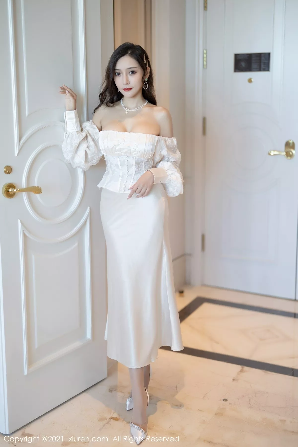 [XiuRen秀人网]第4136期王馨瑶写真-秀人集