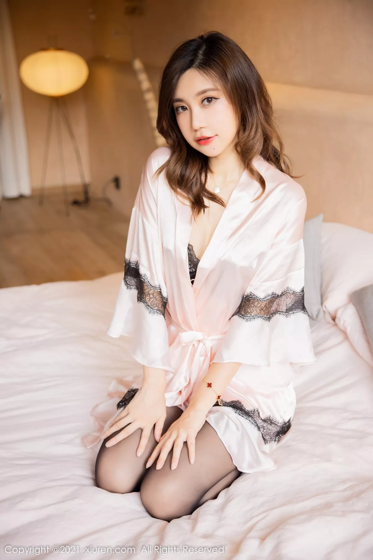 [XiuRen秀人网]第4398期绮里嘉写真-秀人集