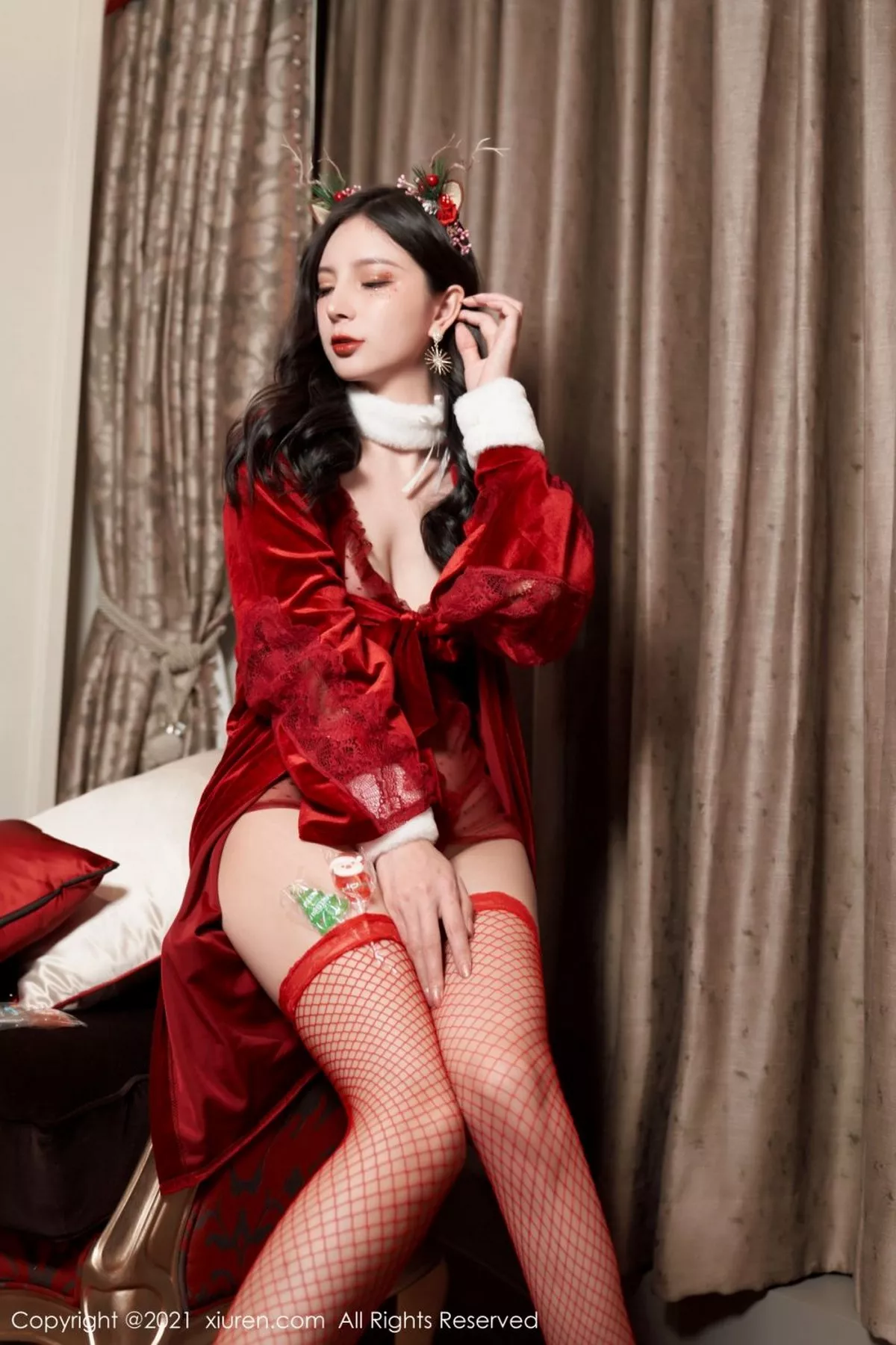 [XiuRen秀人网]第4377期小蛮妖写真-秀人集